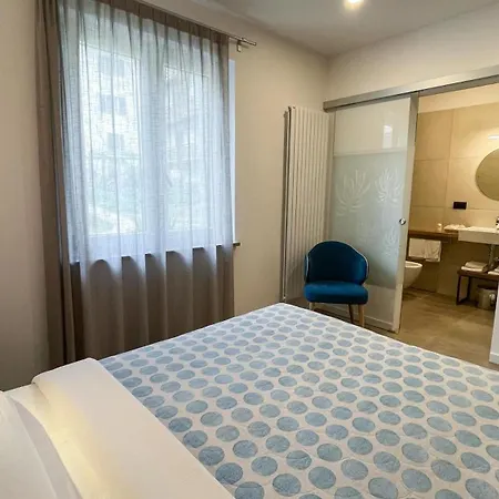 Hotel Perla Tiarno di Sotto