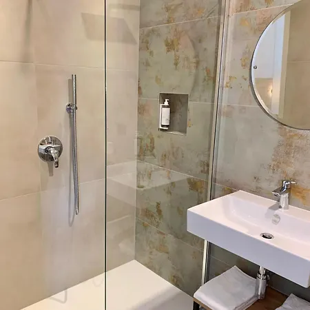 Hotel Perla 2*